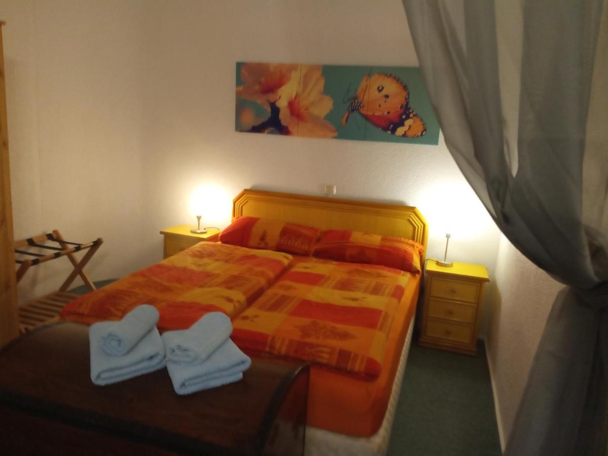 Ferienwohnung Windecker Laendchen ภายนอก รูปภาพ